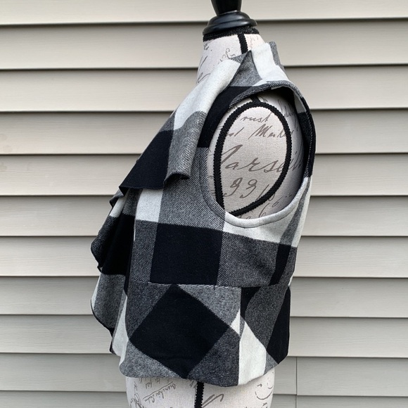 Gap Wool Blend Buffalo Plaid Drape Front Vest - Black/Off White - Picture 7 of 14